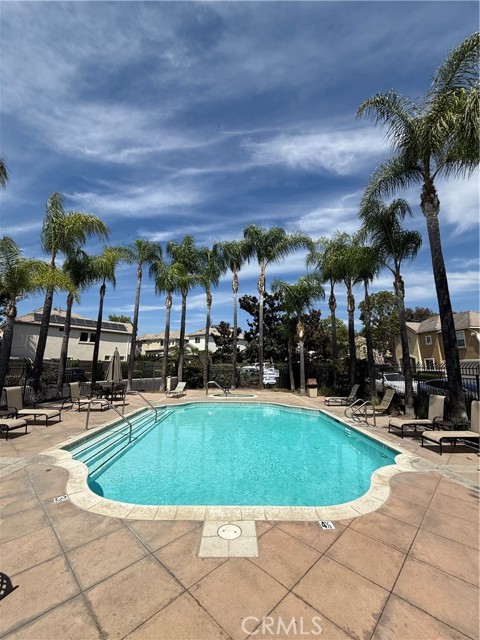 Detail Gallery Image 20 of 39 For 12 Poppyfield Ln, Rancho Santa Margarita,  CA 92688 - 3 Beds | 2/1 Baths