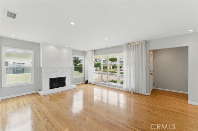 544 Calle Mayor, Redondo Beach CA: https://media.crmls.org/medias/2cd4c608-1eb0-45ef-8e3b-6a8e52489a94.jpg