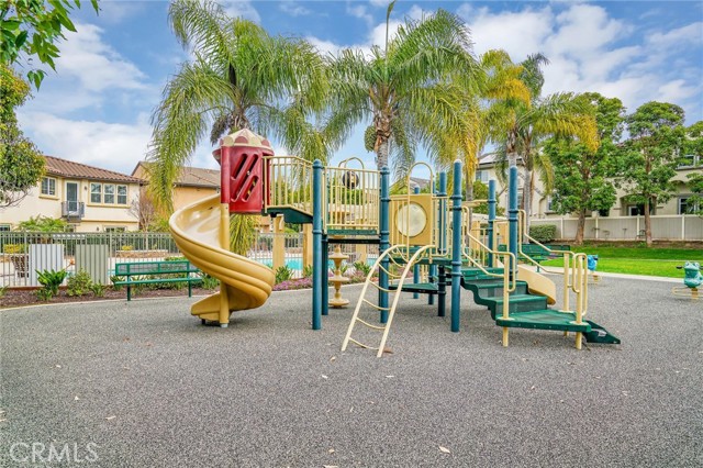 Detail Gallery Image 29 of 30 For 2889 Plaza Del Amo, Torrance,  CA 90503 - 3 Beds | 3 Baths