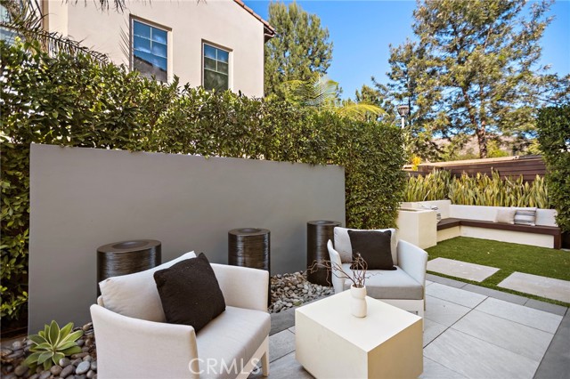 Detail Gallery Image 12 of 49 For 51 Fenway, Irvine,  CA 92620 - 4 Beds | 4/1 Baths