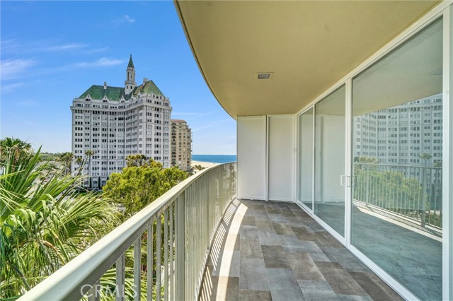 Detail Gallery Image 30 of 43 For 700 E Ocean Bld #1103,  Long Beach,  CA 90802 - 1 Beds | 1/1 Baths