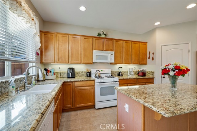 Detail Gallery Image 15 of 37 For 3953 Cane Bay Ln, Perris,  CA 92571 - 4 Beds | 2/1 Baths