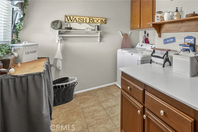 Detail Gallery Image 48 of 68 For 22262 Trinity Pl, Saugus,  CA 91390 - 5 Beds | 3 Baths