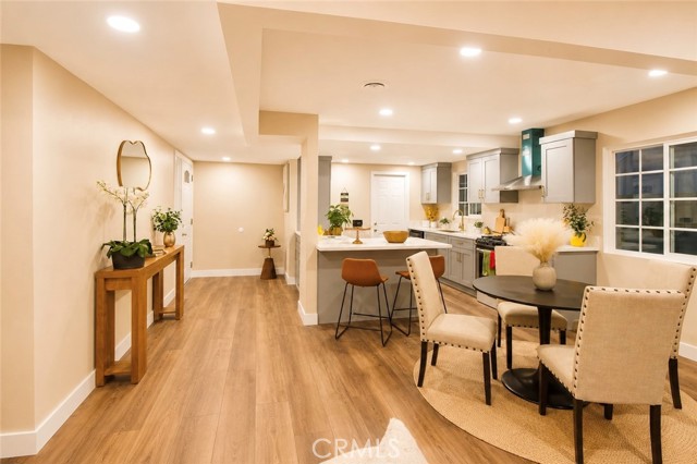 2332 Silverbay photo 12