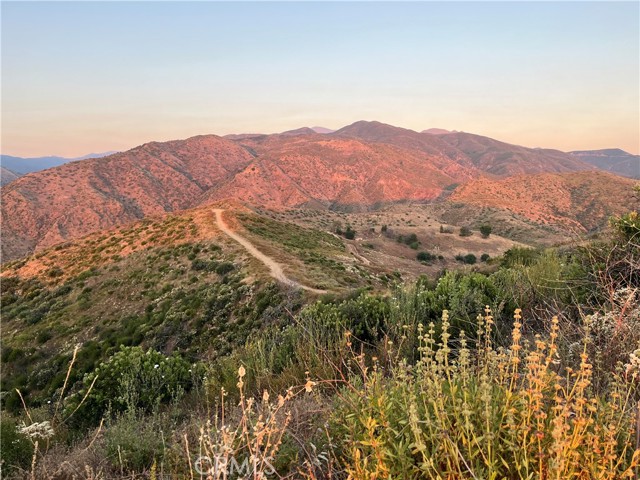 Detail Gallery Image 2 of 17 For 10 Williams Canyon Rd, Silverado Canyon,  CA 92676 - – Beds | – Baths