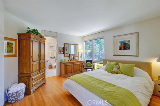 Detail Gallery Image 21 of 40 For 4161 via Padova, Claremont,  CA 91711 - 4 Beds | 3 Baths