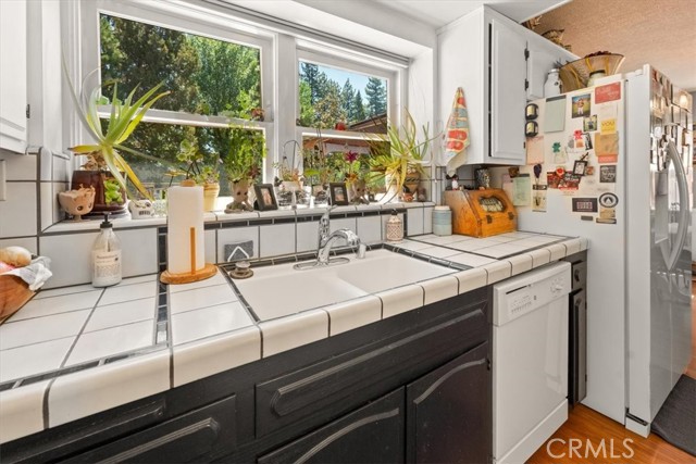 Detail Gallery Image 15 of 45 For 928 Anita Ave, Big Bear City,  CA 92314 - 4 Beds | 2 Baths