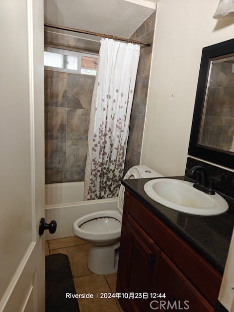 Image 6 of 13 For 6790 El Cajon Drive