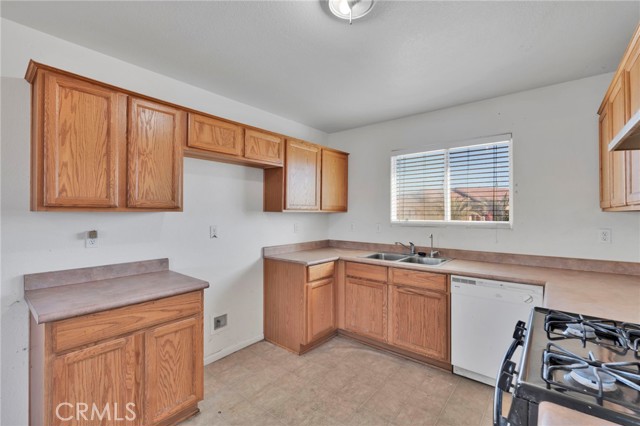 Detail Gallery Image 19 of 25 For 34622 Paseo Del Valle, Barstow,  CA 92311 - 3 Beds | 2 Baths