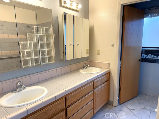 Detail Gallery Image 17 of 24 For 1413 Las Encinas, Los Osos,  CA 93402 - 4 Beds | 2/1 Baths