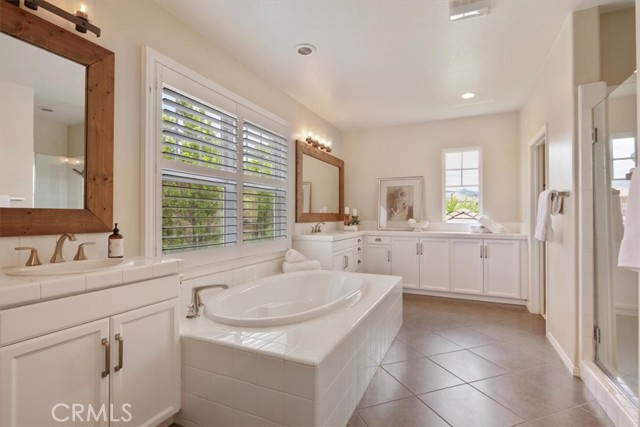 Detail Gallery Image 19 of 37 For 27086 Maple Tree Ct, Valencia,  CA 91381 - 4 Beds | 3 Baths