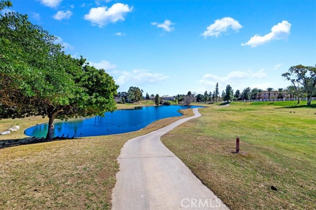 39973 Corte Lorca, Murrieta CA: https://media.crmls.org/medias/2cdb432b-5d4a-4ebe-a2f5-eae44340d815.jpg
