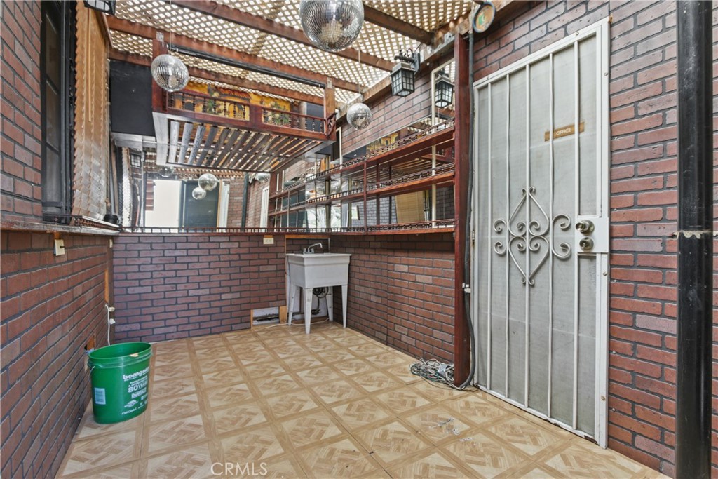 2cdc7590 C495 404a 9f16 6e1540f80299