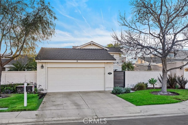 28161 Teton Court, Laguna Niguel CA: https://media.crmls.org/medias/2cdc80bd-61c2-4ab8-ab88-d56bf1766569.jpg