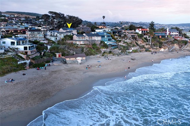 1259 Cliff Drive, Laguna Beach CA: https://media.crmls.org/medias/2cdd3d88-0d2f-40a2-b9c5-fc038def4b9c.jpg