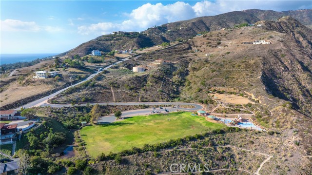 6216 Tapia Drive, Malibu CA: https://media.crmls.org/medias/2cdd8311-b305-44f4-a8da-accf241aa7ae.jpg