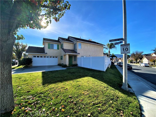 Detail Gallery Image 13 of 43 For 934 Primrose Ln, Corona,  CA 92878 - 4 Beds | 2/1 Baths
