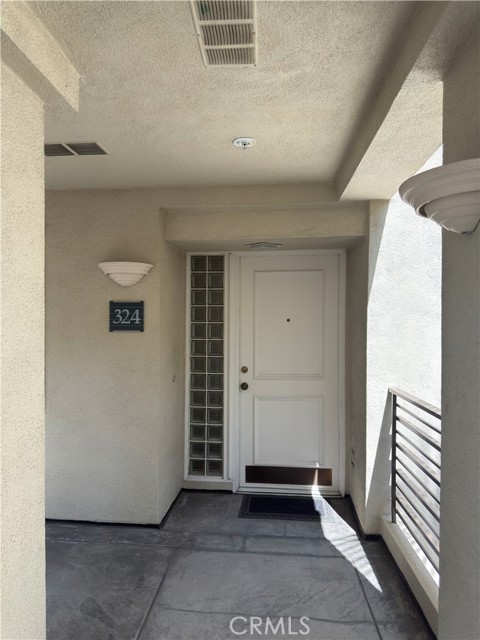 Detail Gallery Image 3 of 15 For 2233 Martin #324,  Irvine,  CA 92612 - 1 Beds | 1 Baths