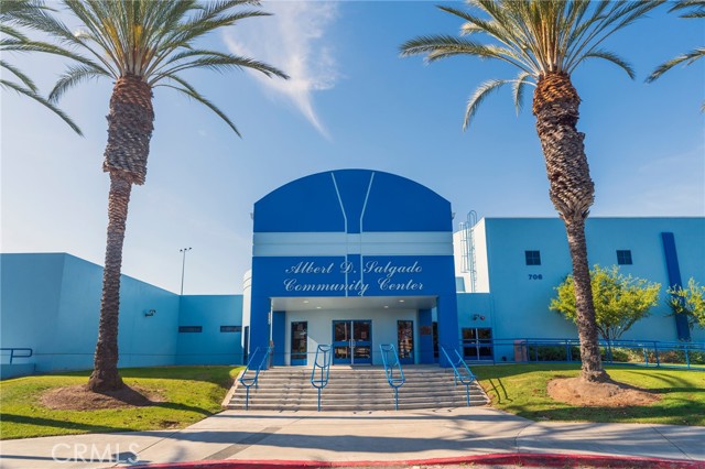 Detail Gallery Image 11 of 22 For 4202 West Fay Cir, Santa Ana,  CA 92703 - 4 Beds | 2 Baths