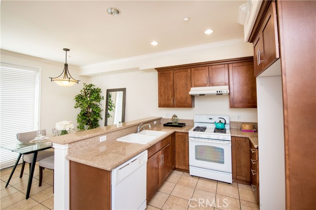 Image 3 for 750 S Azusa Ave #G, Azusa, CA 91702