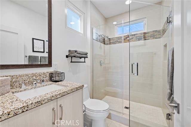 Detail Gallery Image 10 of 43 For 5512 Seashore, Newport Beach,  CA 92663 - 3 Beds | 3 Baths