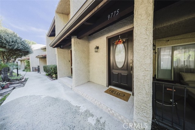 Detail Gallery Image 33 of 39 For 9775 via Roma, Burbank,  CA 91504 - 2 Beds | 3 Baths