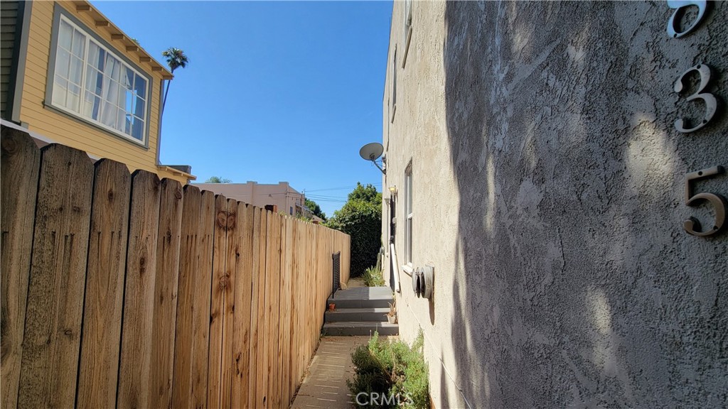 MLS #DW25162594 image #5