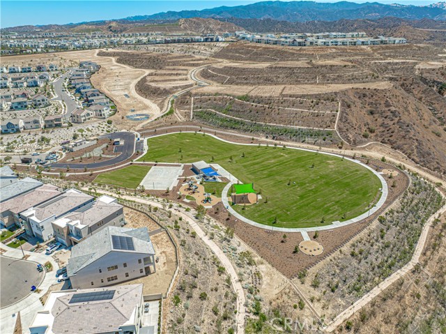 27871 Screenplay Place, Valencia CA: https://media.crmls.org/medias/2ce45134-09d6-423e-8a51-60b34a0c86df.jpg