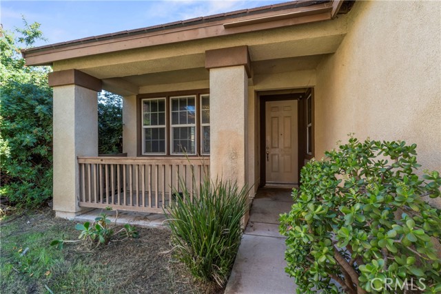 Detail Gallery Image 4 of 26 For 1027 Shady Ct, San Jacinto,  CA 92582 - 4 Beds | 2 Baths