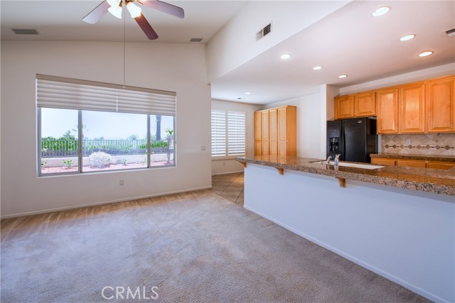 Detail Gallery Image 8 of 46 For 28397 Oasis View Cir, Menifee,  CA 92584 - 2 Beds | 2 Baths