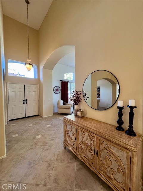 Detail Gallery Image 9 of 32 For 41948 Black Mountain Trl, Murrieta,  CA 92562 - 5 Beds | 3 Baths