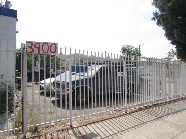 Image 20 of 50 For 3900 Figueroa