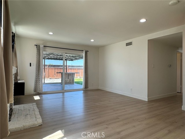 16408 Hayland Street, La Puente CA: https://media.crmls.org/medias/2ce714b8-8a2f-48f1-a15f-9a5413bfff89.jpg