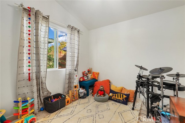 2704 Gates Avenue, Redondo Beach, California 90278, ,Residential Income,Sold,Gates,SB22164603