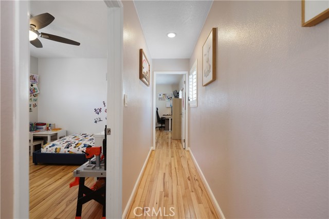 4700 W 169th Street, Lawndale CA: https://media.crmls.org/medias/2ce7c3d7-a775-40f6-bb44-0fef8e82df07.jpg