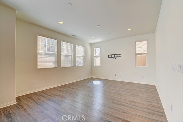 Detail Gallery Image 22 of 55 For 209 Calle Belleza, Lake Forest,  CA 92630 - 3 Beds | 2/1 Baths