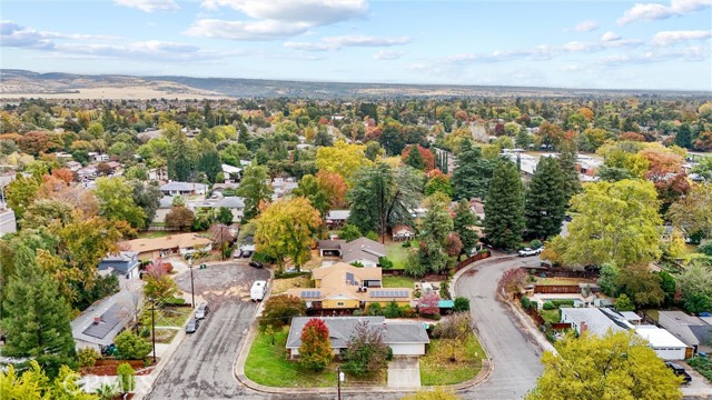 Detail Gallery Image 37 of 52 For 1 Cottage Cir, Chico,  CA 95926 - 3 Beds | 2 Baths