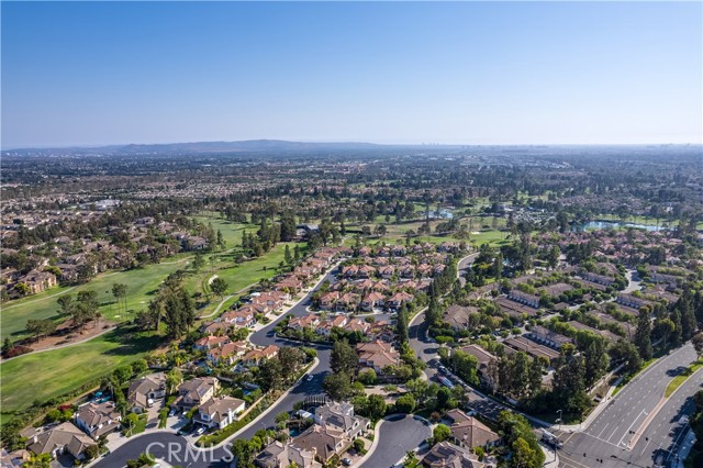 234 Gallery Way, Tustin CA: https://media.crmls.org/medias/2ceaabd8-8632-48c7-af1b-d628355c7c7f.jpg