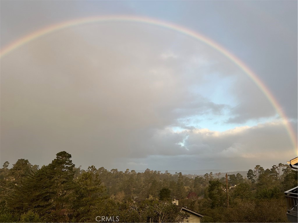 https://media.crmls.org/medias/2cead3a2-9b1f-477f-96f3-fd4a1b58a297.jpg?preset=X-Large
