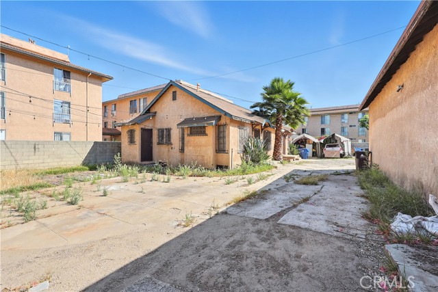 4564 N Figueroa Street, Los Angeles CA: https://media.crmls.org/medias/2cebecb1-b737-4e30-a49a-cd93d4ccb7a1.jpg