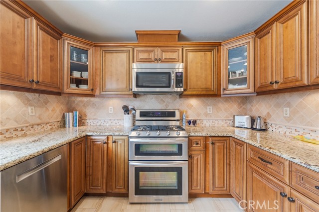 Detail Gallery Image 20 of 43 For 622 N Guadalupe Ave #B,  Redondo Beach,  CA 90277 - 3 Beds | 2/1 Baths