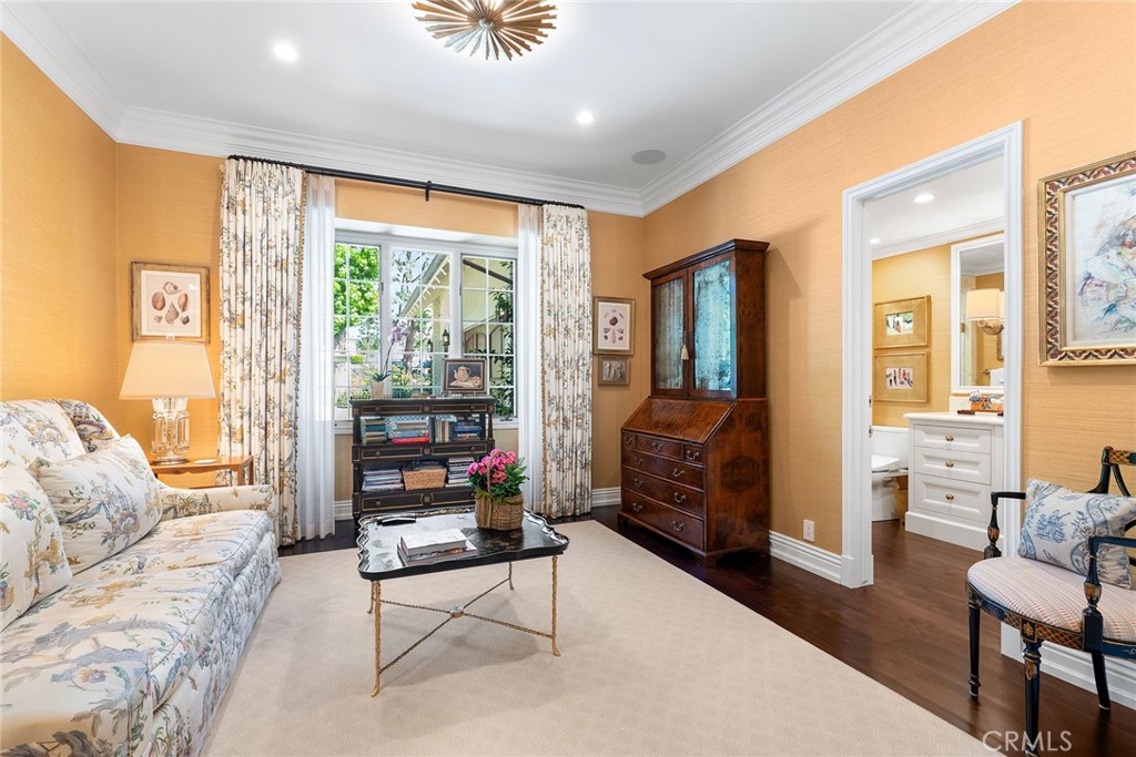 2ced28fb 06ab 4df9 A189 9ea5390a4199