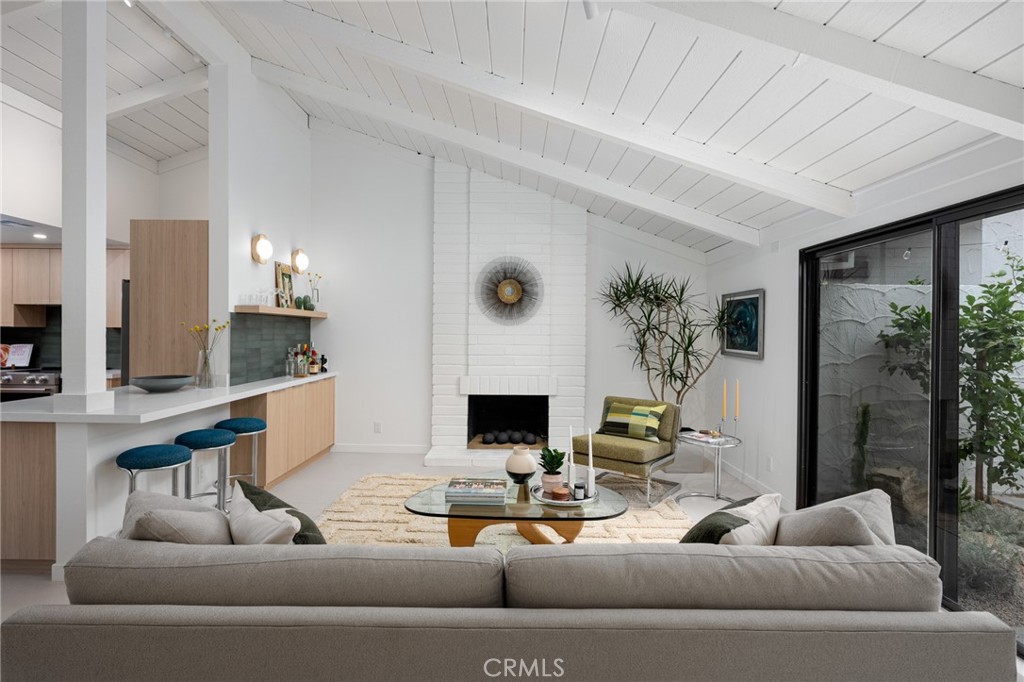 2255 Miramonte W #D