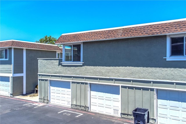 23017 Via Pimiento, Mission Viejo CA: https://media.crmls.org/medias/2cefeb47-172c-4a69-b446-1f41bc055422.jpg