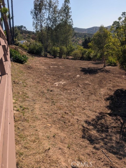 4287 Rosa Rancho Lane, Fallbrook CA: https://media.crmls.org/medias/2ceff299-f088-4eb1-8f15-4767310b0e0e.jpg