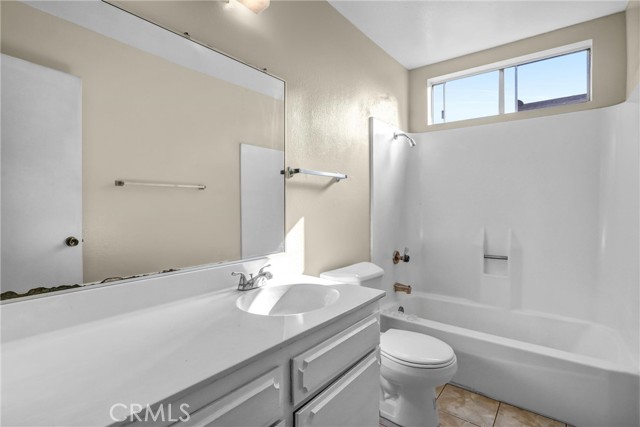 Detail Gallery Image 14 of 20 For 122 Tamarisk, Redlands,  CA 92373 - 3 Beds | 2/1 Baths