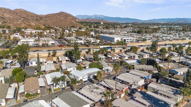 Detail Gallery Image 5 of 9 For 3883 Buchanan St #103,  Riverside,  CA 92503 - 2 Beds | 1 Baths