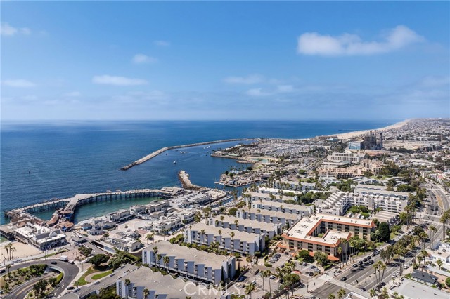 620 The Village, Redondo Beach, California 90277, 1 Bedroom Bedrooms, ,1 BathroomBathrooms,Residential,For Sale,The Village,PV24182247