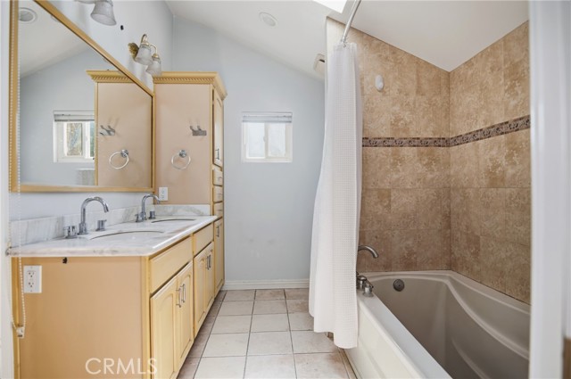 Detail Gallery Image 8 of 14 For 2300 Fulton Ave, Monterey Park,  CA 91755 - 3 Beds | 2 Baths