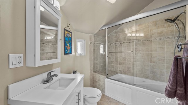 5643 Panorama Drive, Whittier CA: https://media.crmls.org/medias/2cf4b45a-22ae-4c1a-9670-c8855a1d699f.jpg